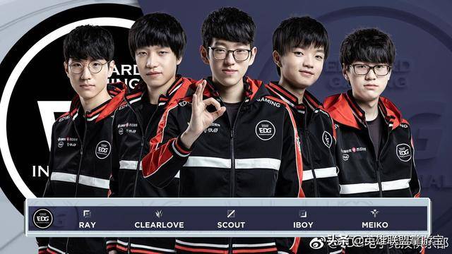 她在大赛中 她在大赛中