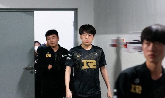 总的来说 总的来说