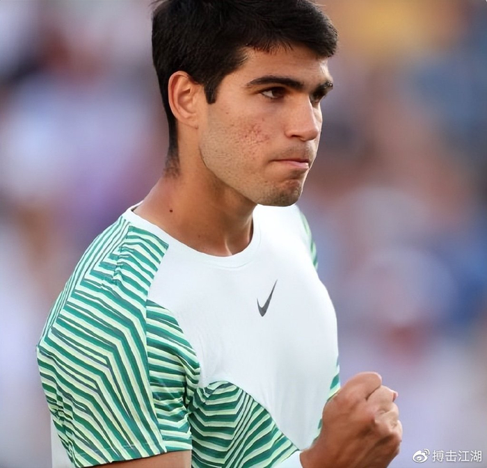 到了球队攻 到了球队攻